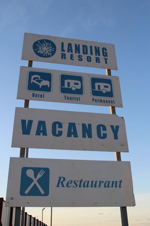 The Landing Port Hedland Motell Exteriör bild